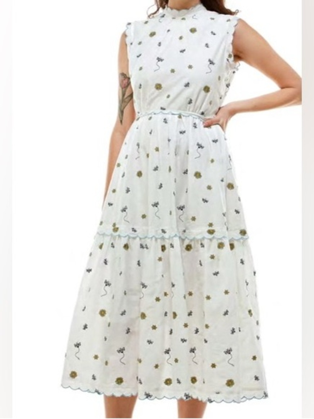 Saint Geraldine Dress with bees &  Floral Embroidery